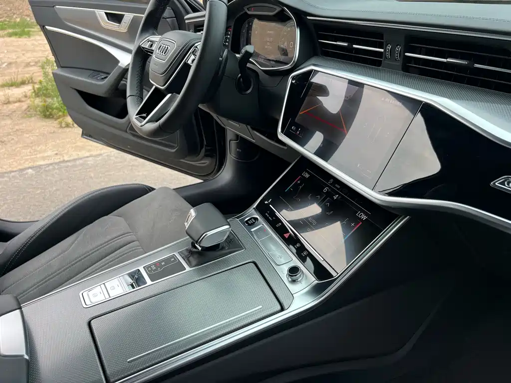 Audi A6L 2023 — фото 18