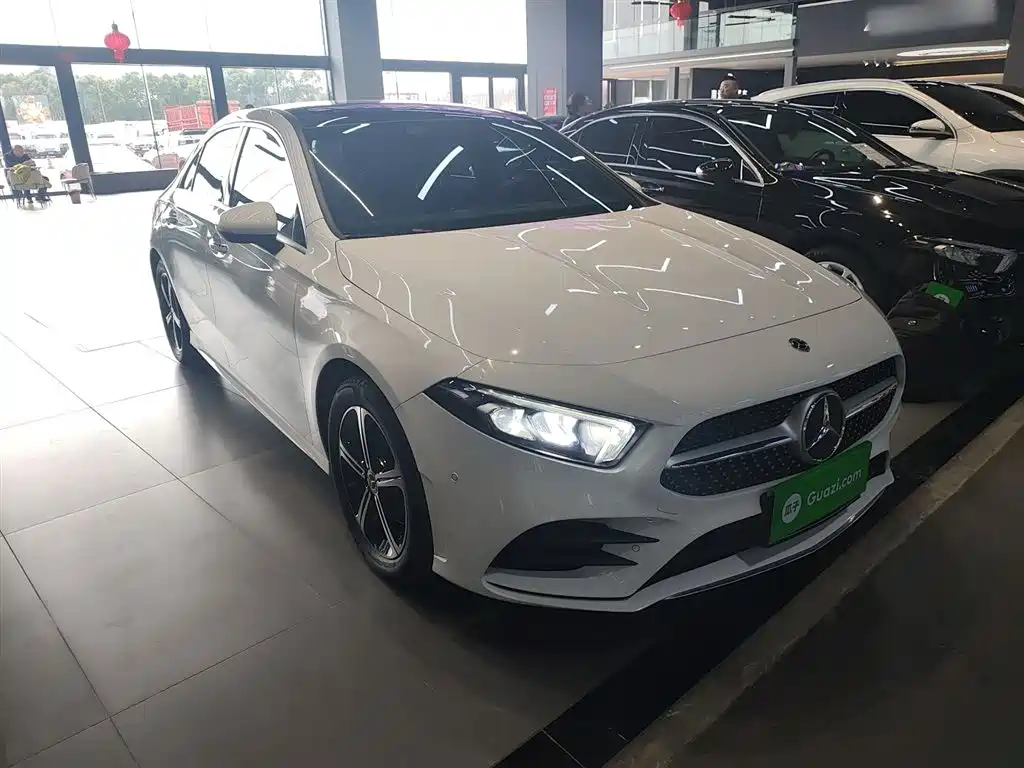 Mercedes-Benz A-Class 2023 — фото 22