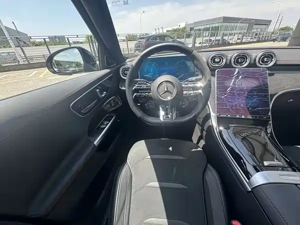 Mercedes-Benz C-Class AMG 2025
