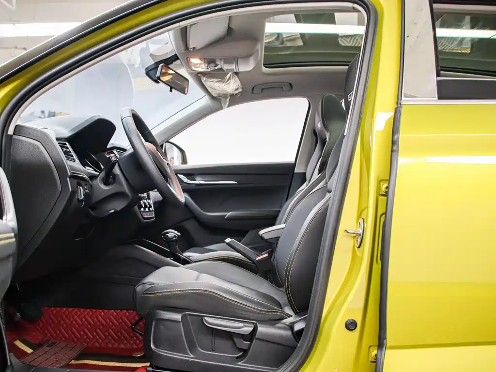 Skoda Kamiq 2022 — фото 12