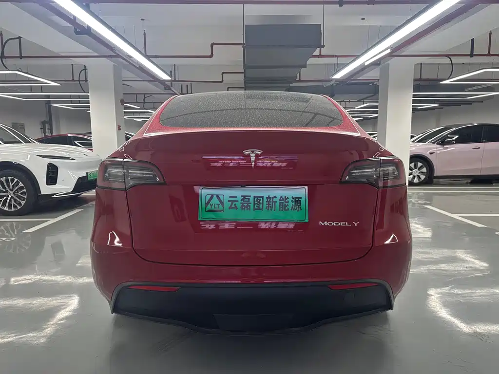 Tesla Model Y 2022 — фото 5