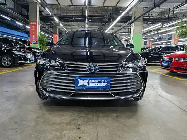 Toyota Avalon 2021