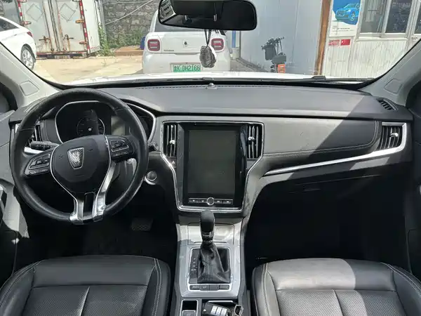 Roewe RX5 2019