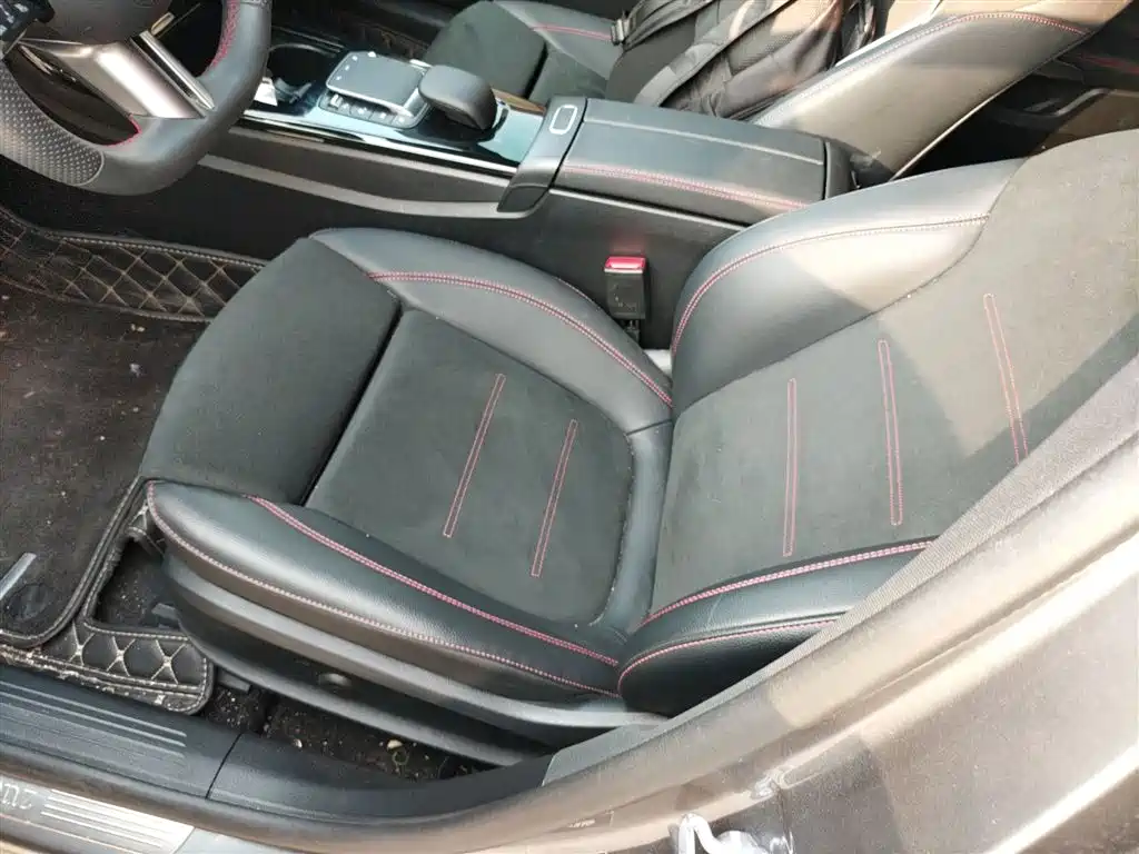 Mercedes-Benz A-Class 2023 — фото 11