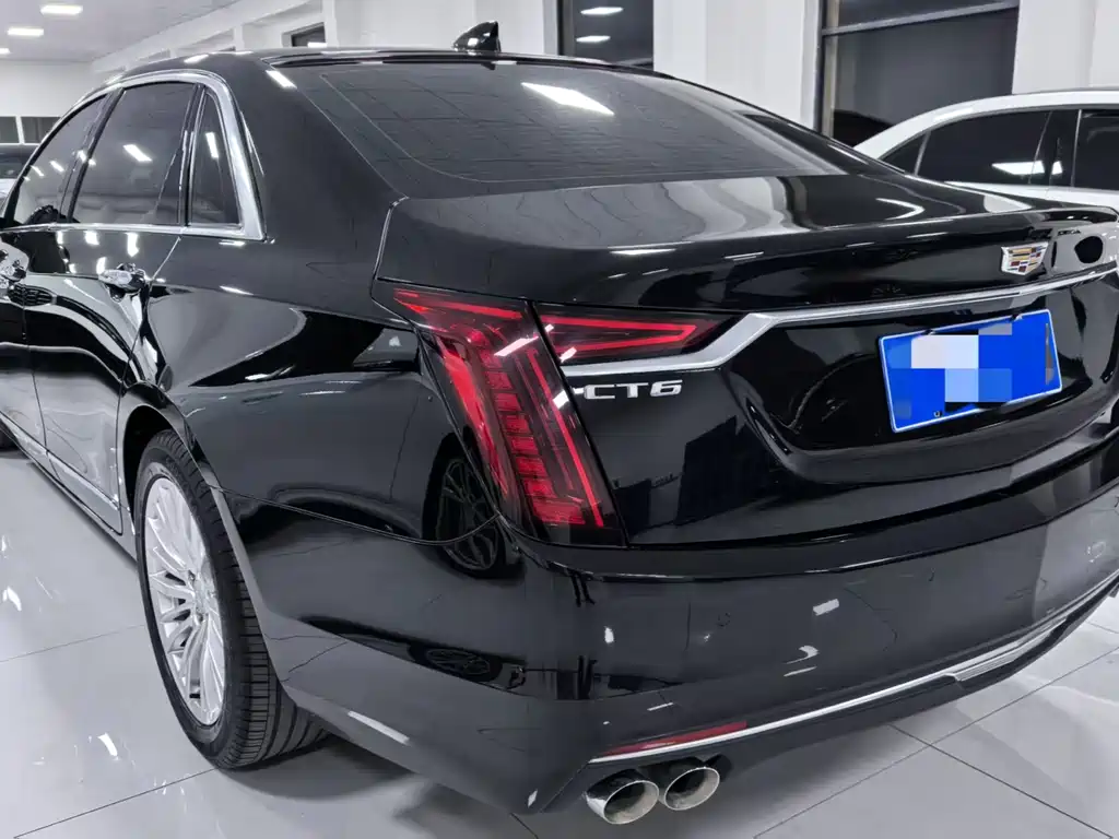 Cadillac CT6 2021 — фото 4