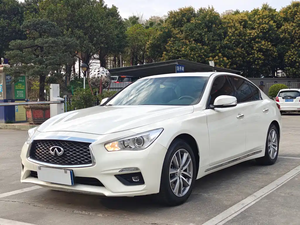 Infiniti Q50L 2023