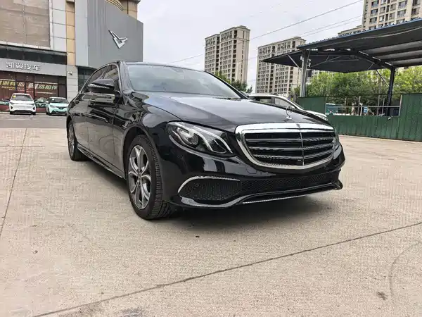 Mercedes-Benz E-Class 2020