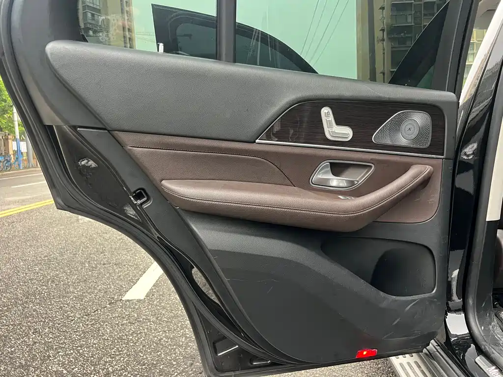 Mercedes-Benz GLE 2021 — фото 20