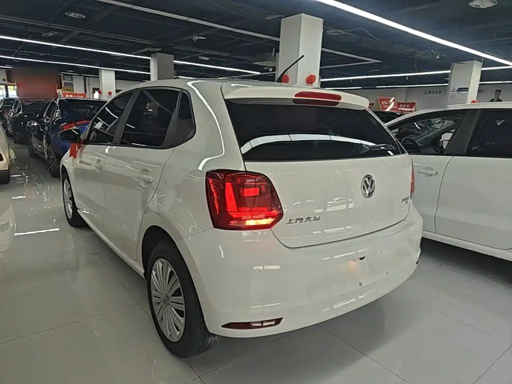 Volkswagen Polo 2016