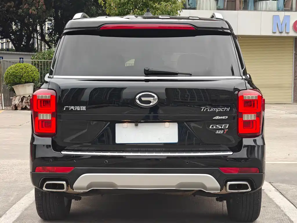 GAC Motor Trumpchi GS8 2018 — фото 18