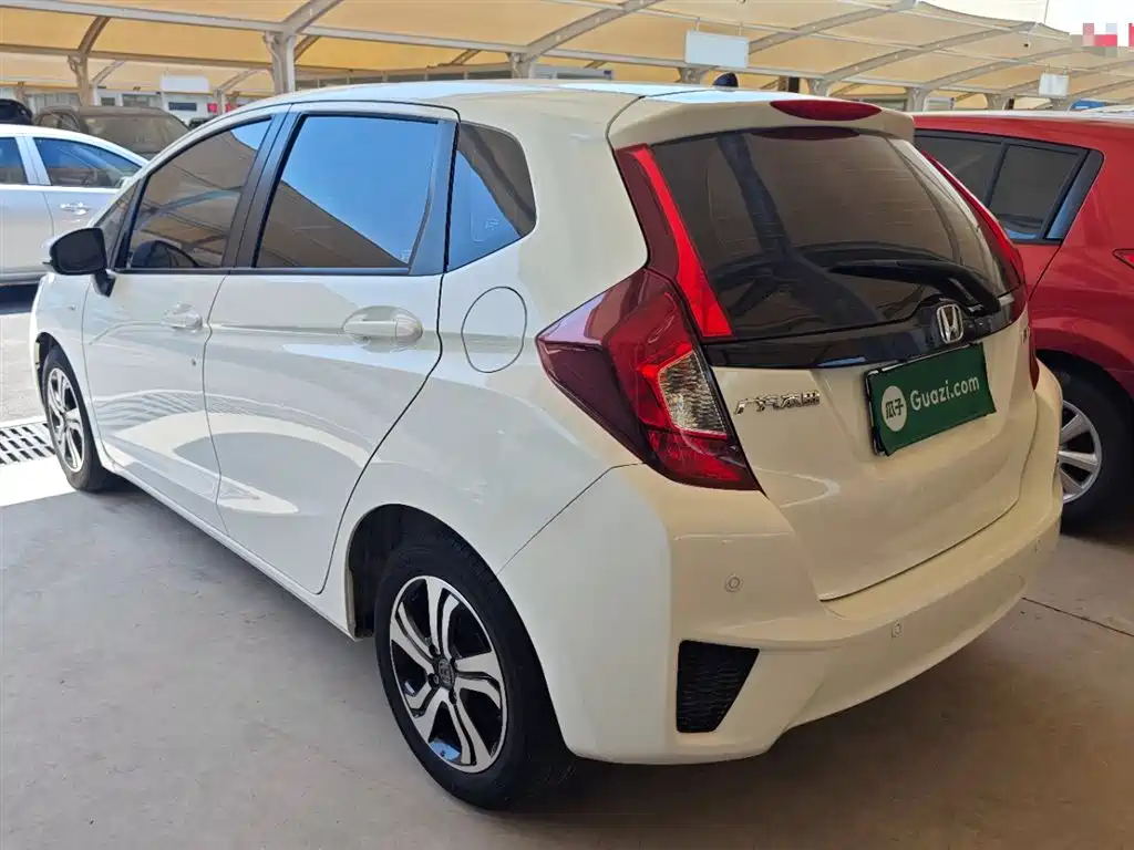 Honda Fit 2017 — фото 5