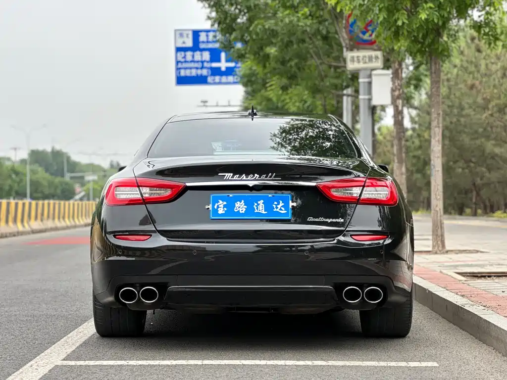 Maserati Quattroporte 2016 — фото 5