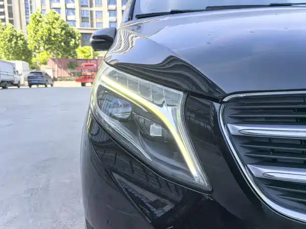Mercedes-Benz V-Class 2017