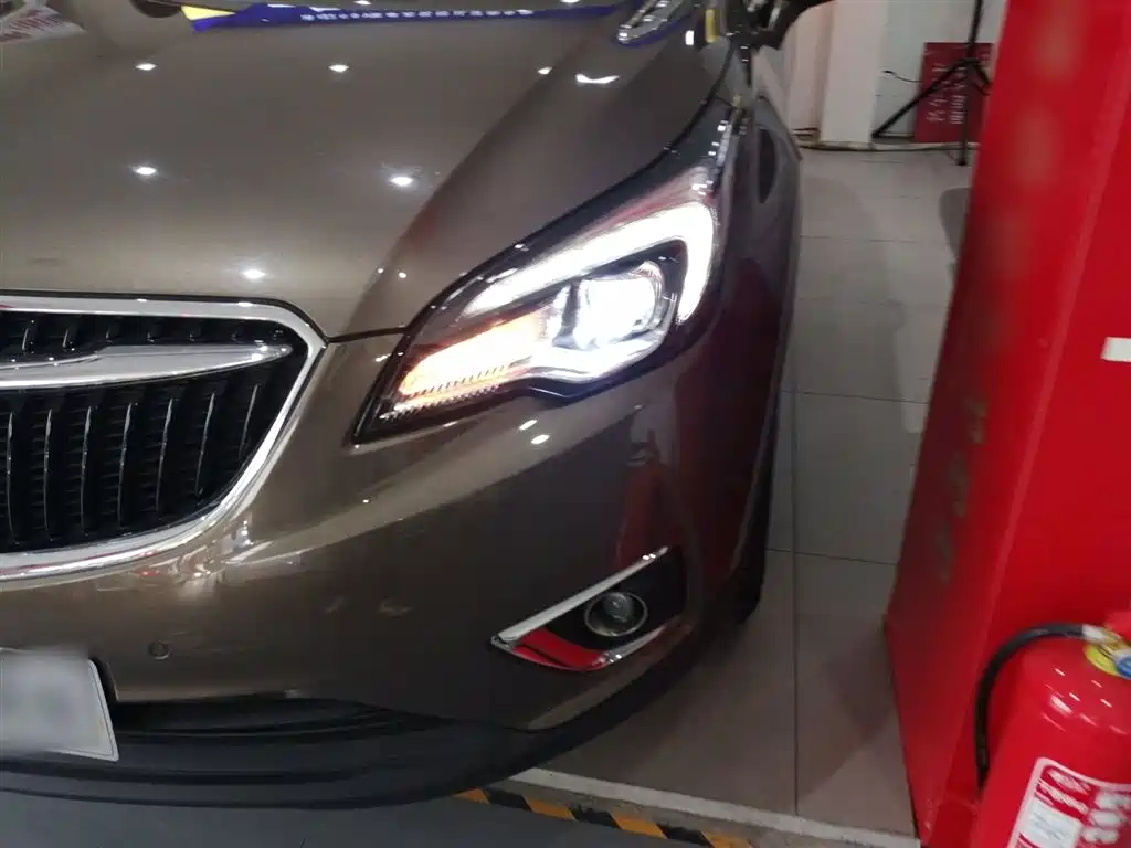 Buick Envision Plus 2019 — фото 24