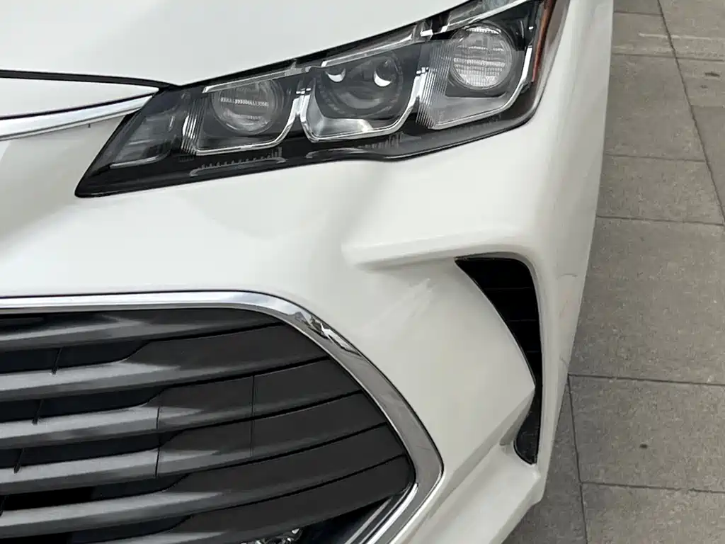 Toyota Avalon 2019 — фото 13