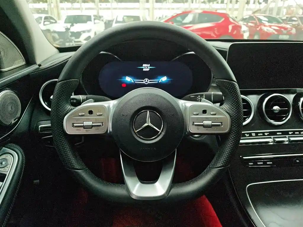 Mercedes-Benz C-Class 2020 — фото 7