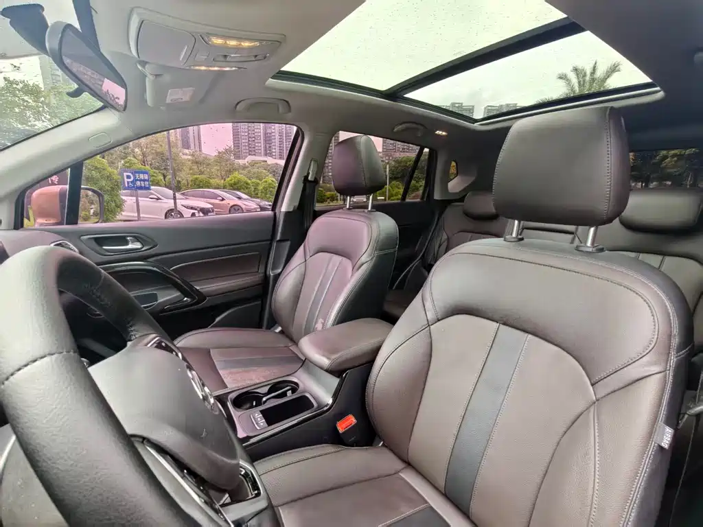 GAC Trumpchi GS4 2019 — фото 11