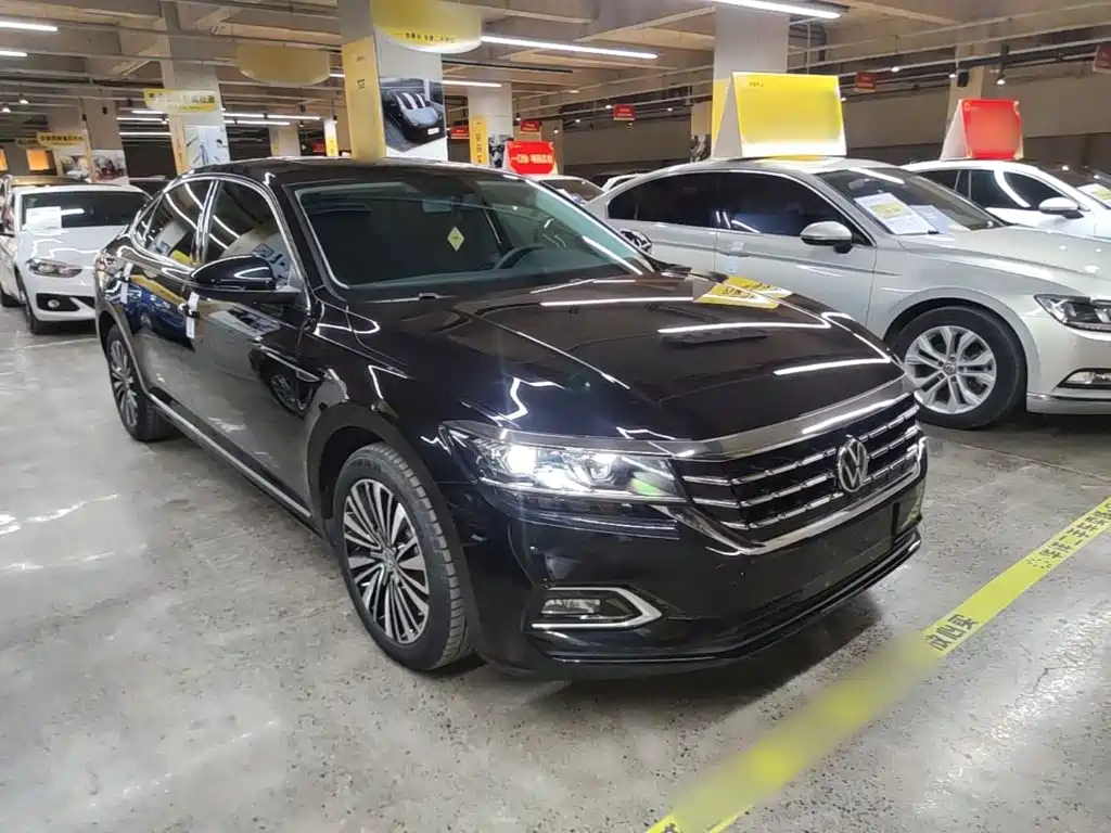 Volkswagen Passat 2021