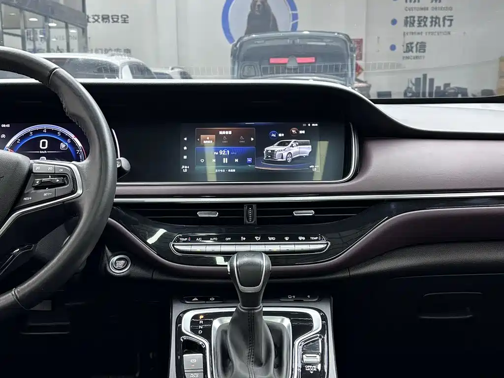 GAC Trumpchi M6 2022 — фото 14