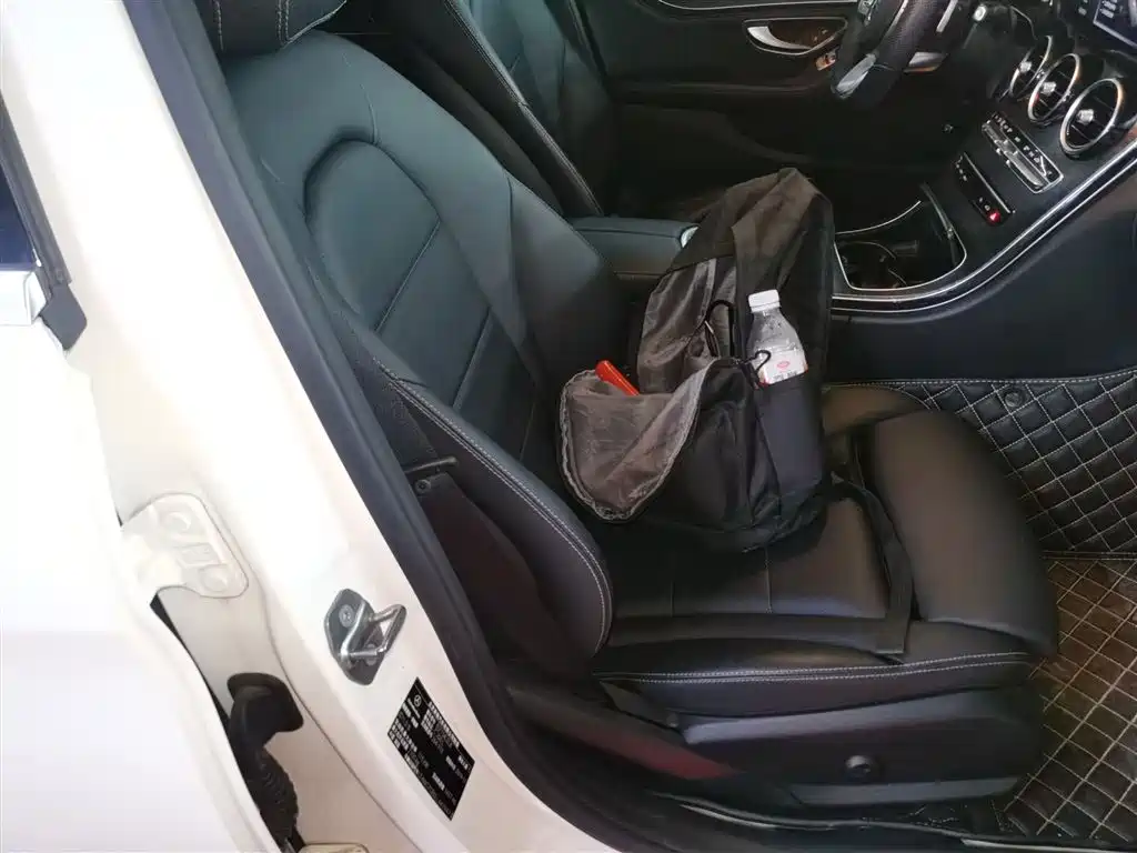 Mercedes-Benz C-Class 2020 — фото 16