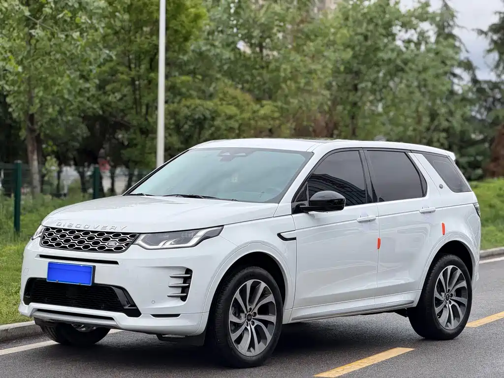 Land Rover Discovery Sport 2024 — фото 1