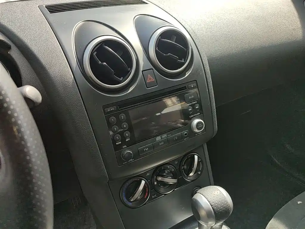 Nissan Qashqai 2014 — фото 13