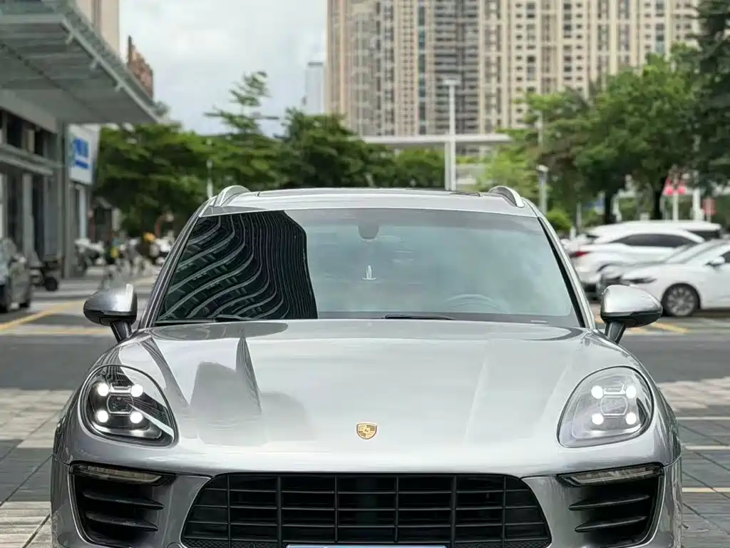 Porsche Macan 2015