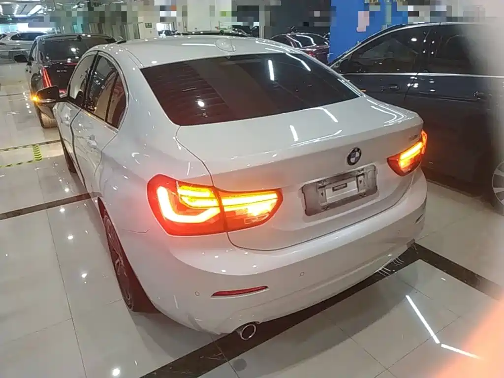 BMW 1 Series 2019