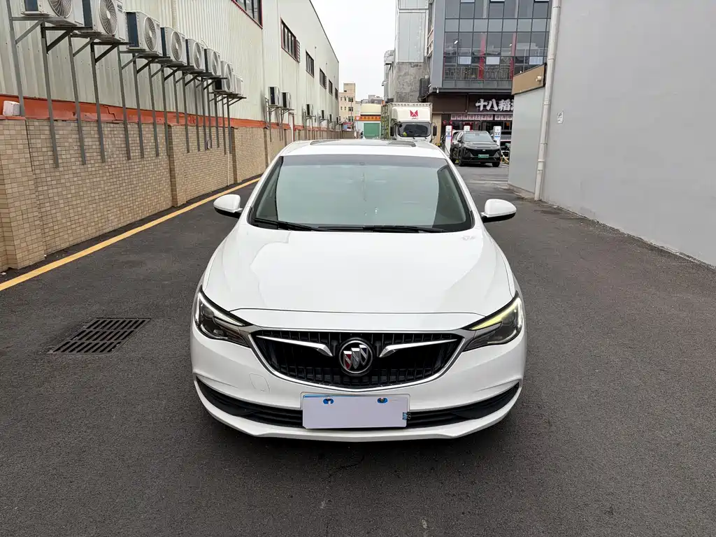 Buick Excelle 2019 — фото 2