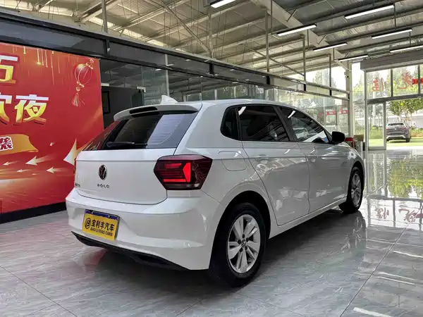 Volkswagen Polo 2021