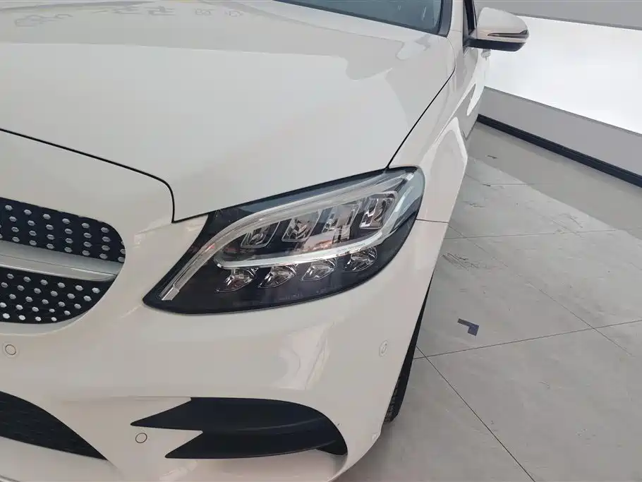 Mercedes-Benz C-Class 2020 — фото 5