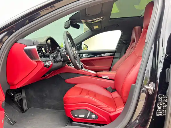 Porsche Panamera 2018