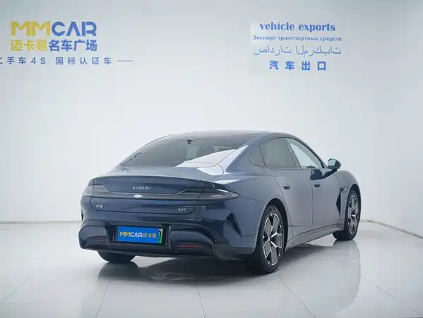 Xiaomi SU7 2024