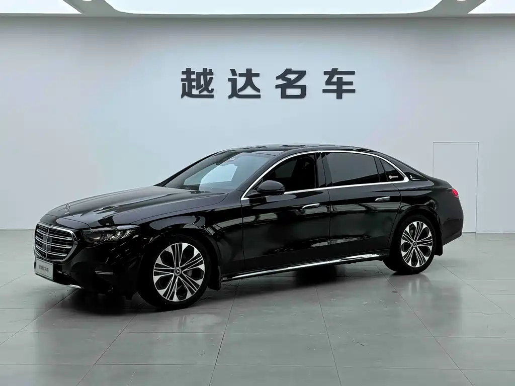 Mercedes-Benz E-Class 2025