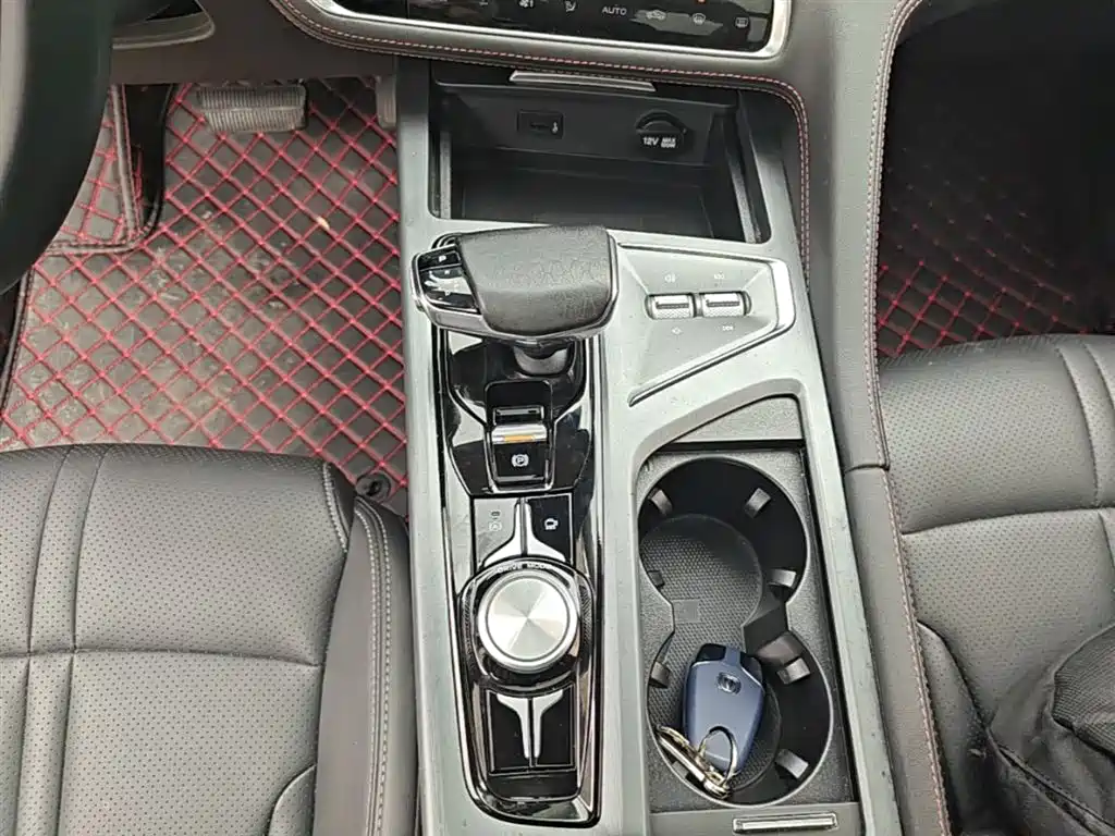 Changan CS75 PLUS 2021 — фото 14