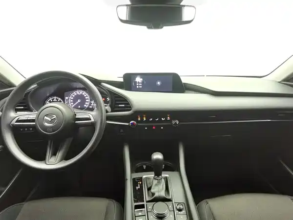 Mazda 3 Axela 2022