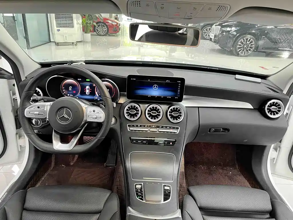 Mercedes-Benz C-Class 2020 — фото 4
