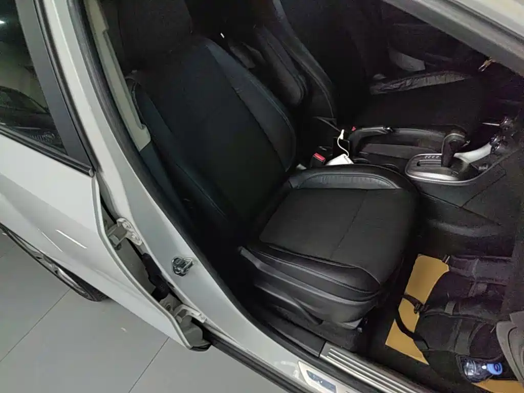 Chevrolet Trax 2014 — фото 25