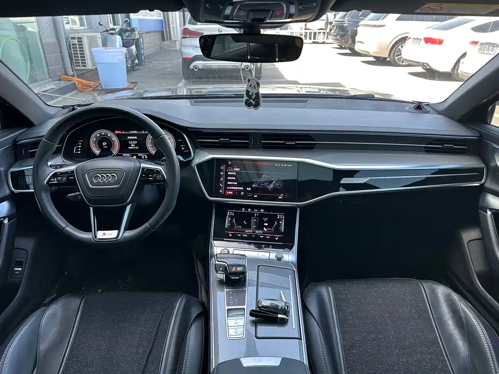 Audi A6L 2023 — фото 7