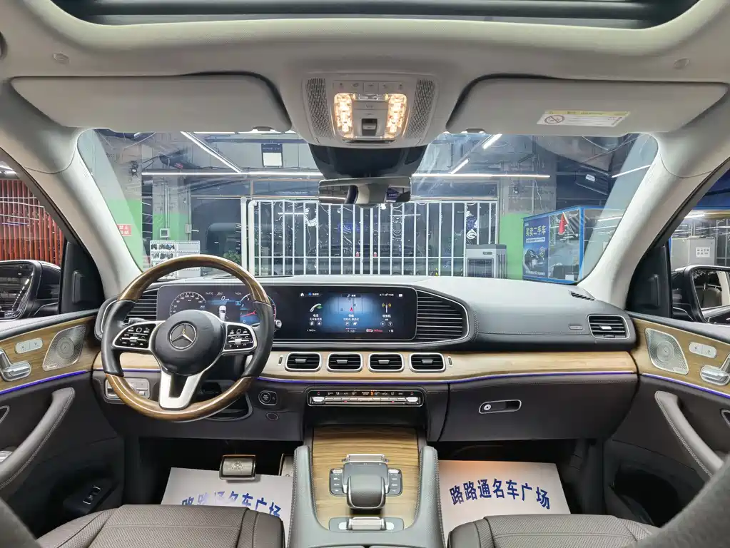 Mercedes-Benz GLS 2022 — фото 7