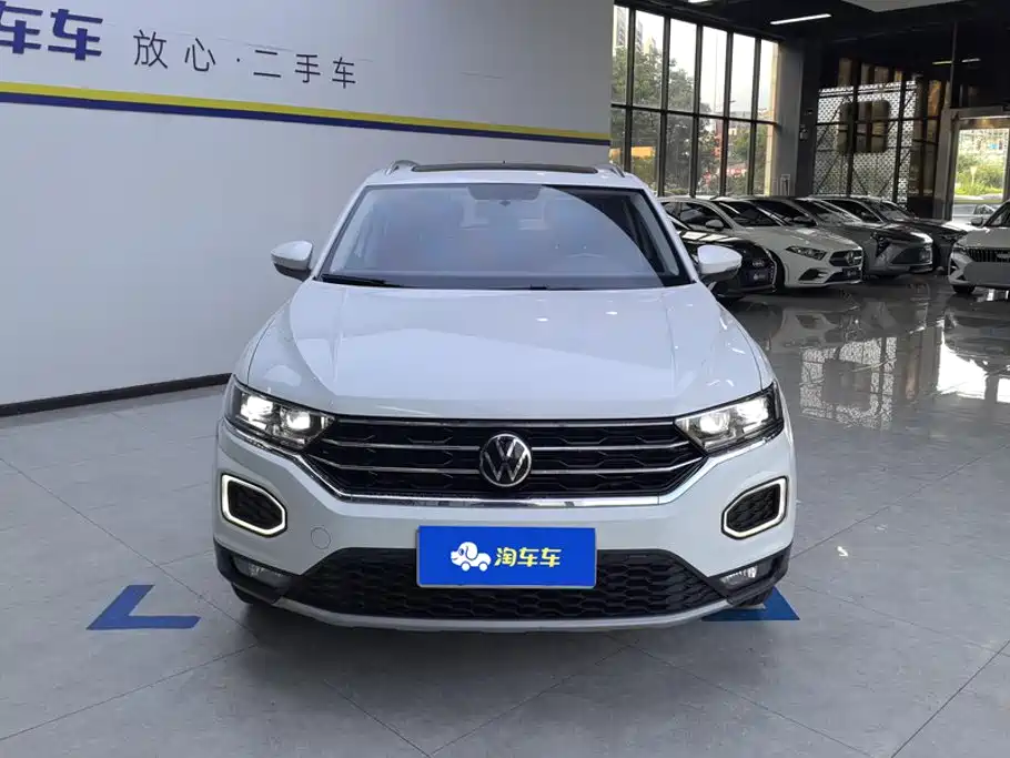 Volkswagen T-Roc 2021 — фото 2