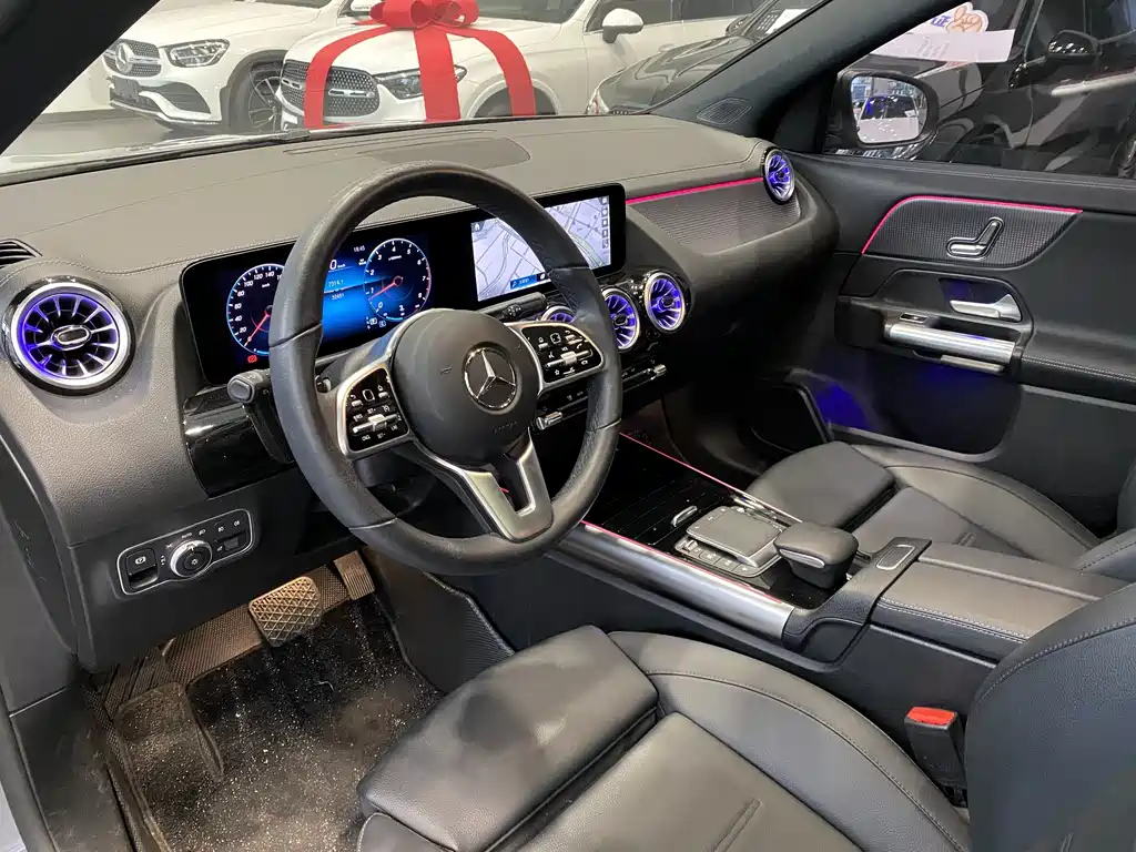 Mercedes-Benz GLA 2023