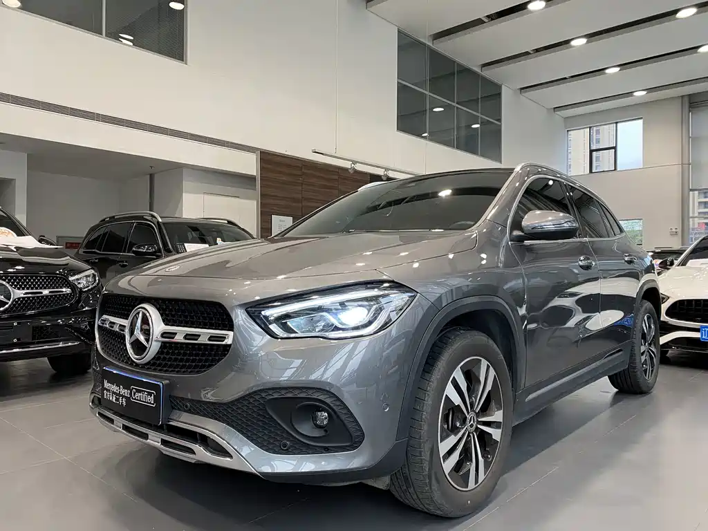 Mercedes-Benz GLA 2023