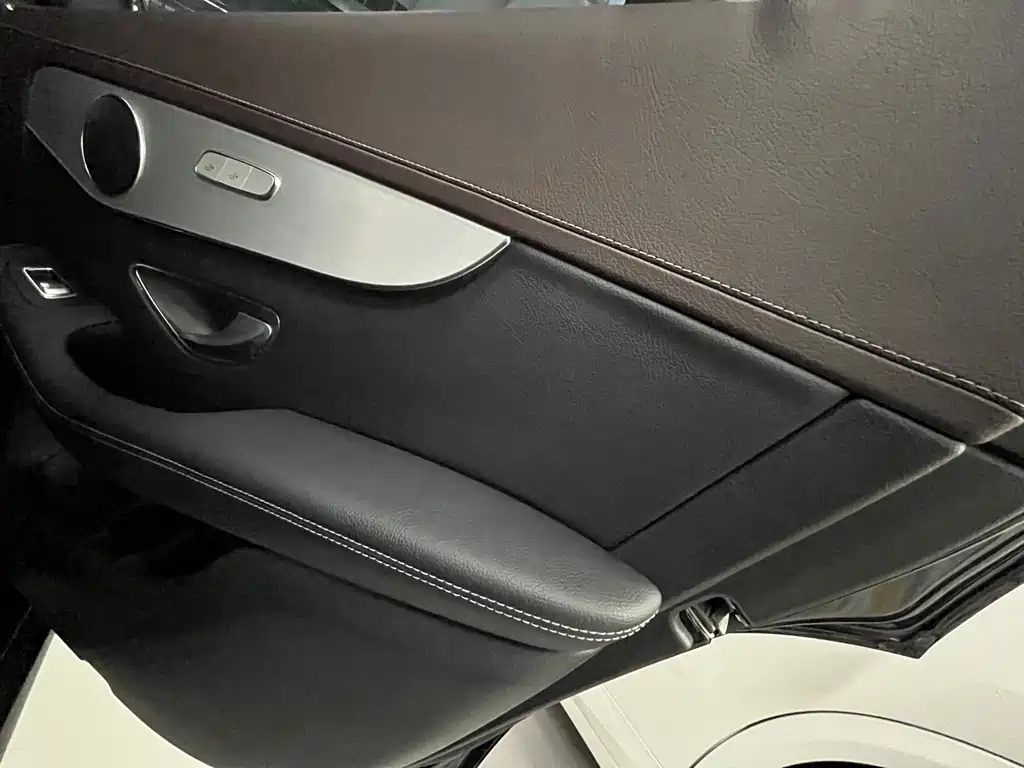 Mercedes-Benz GLC 2020 — фото 13