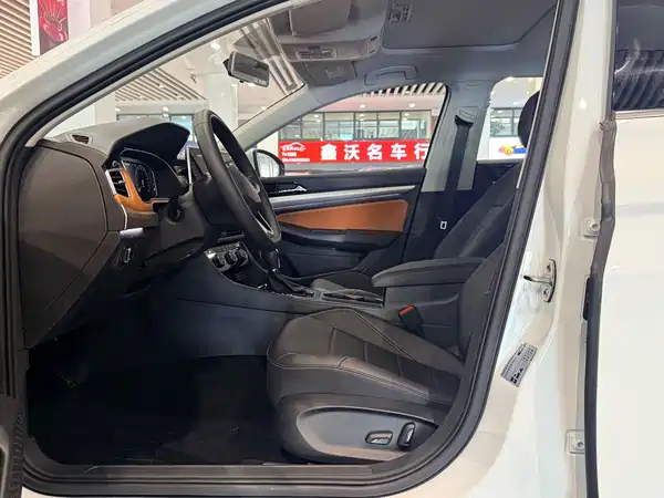 Volkswagen Bora 2024
