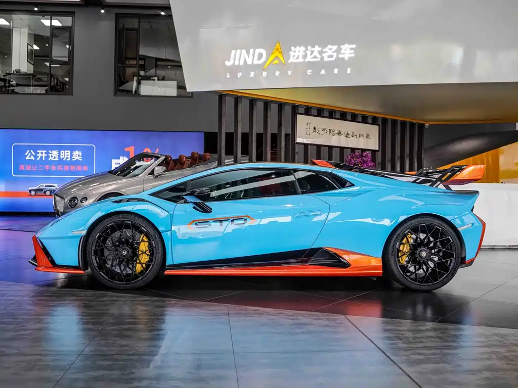 Lamborghini Huracan 2022 — фото 21