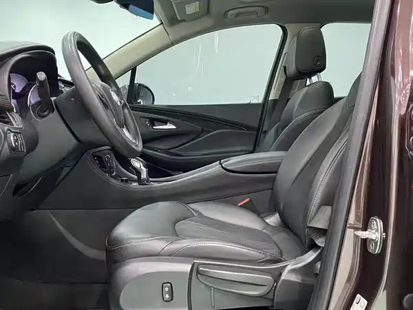 Buick Envision Plus 2019