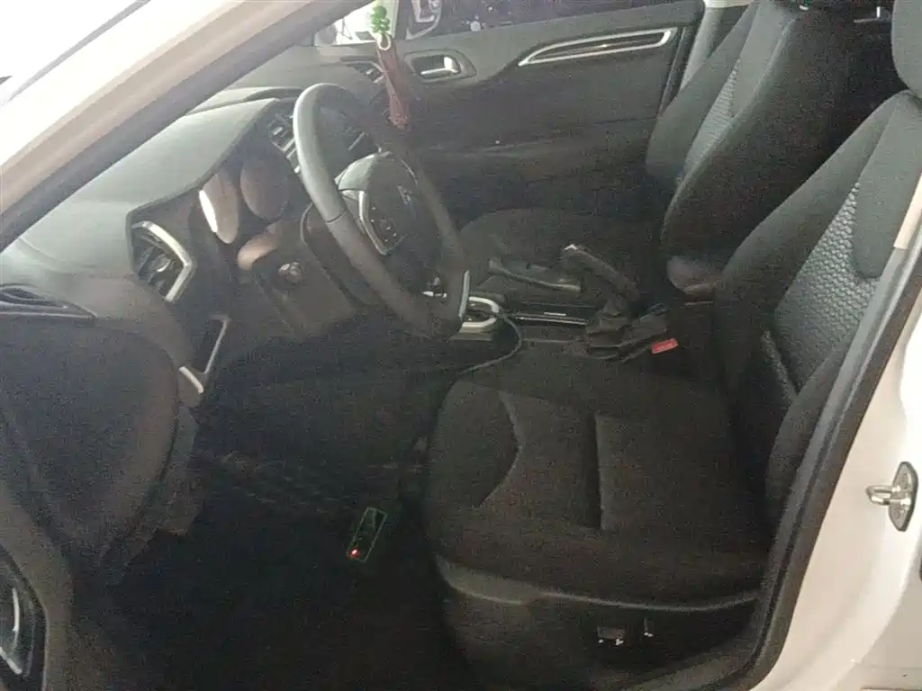 Citroen C4L 2015 — фото 15