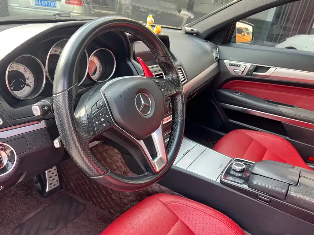 Mercedes-Benz E-Class 2016 — фото 11