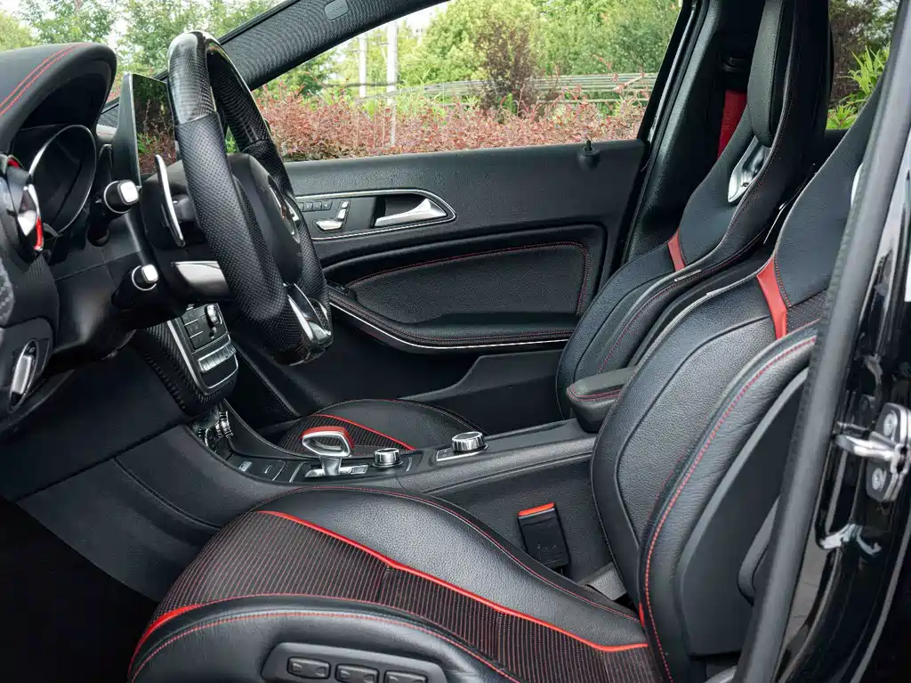 Mercedes-Benz A-Class AMG 2018 — фото 11